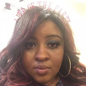 Meet your Posher, Nichole